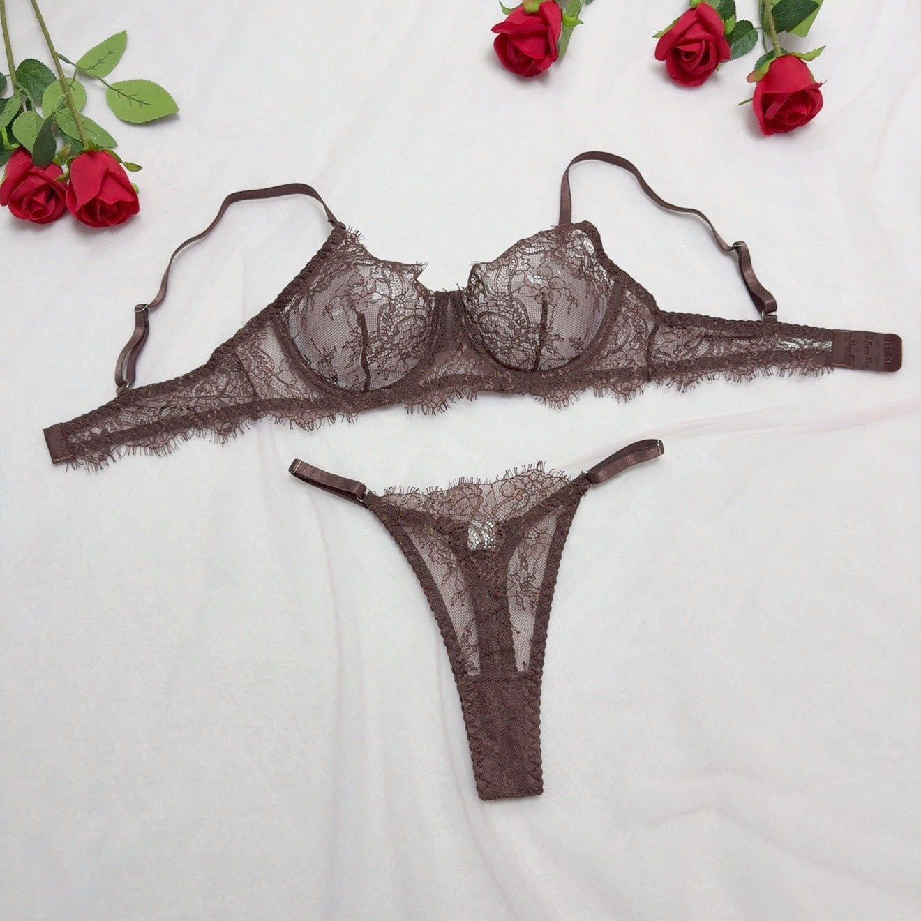 Lace underwear set