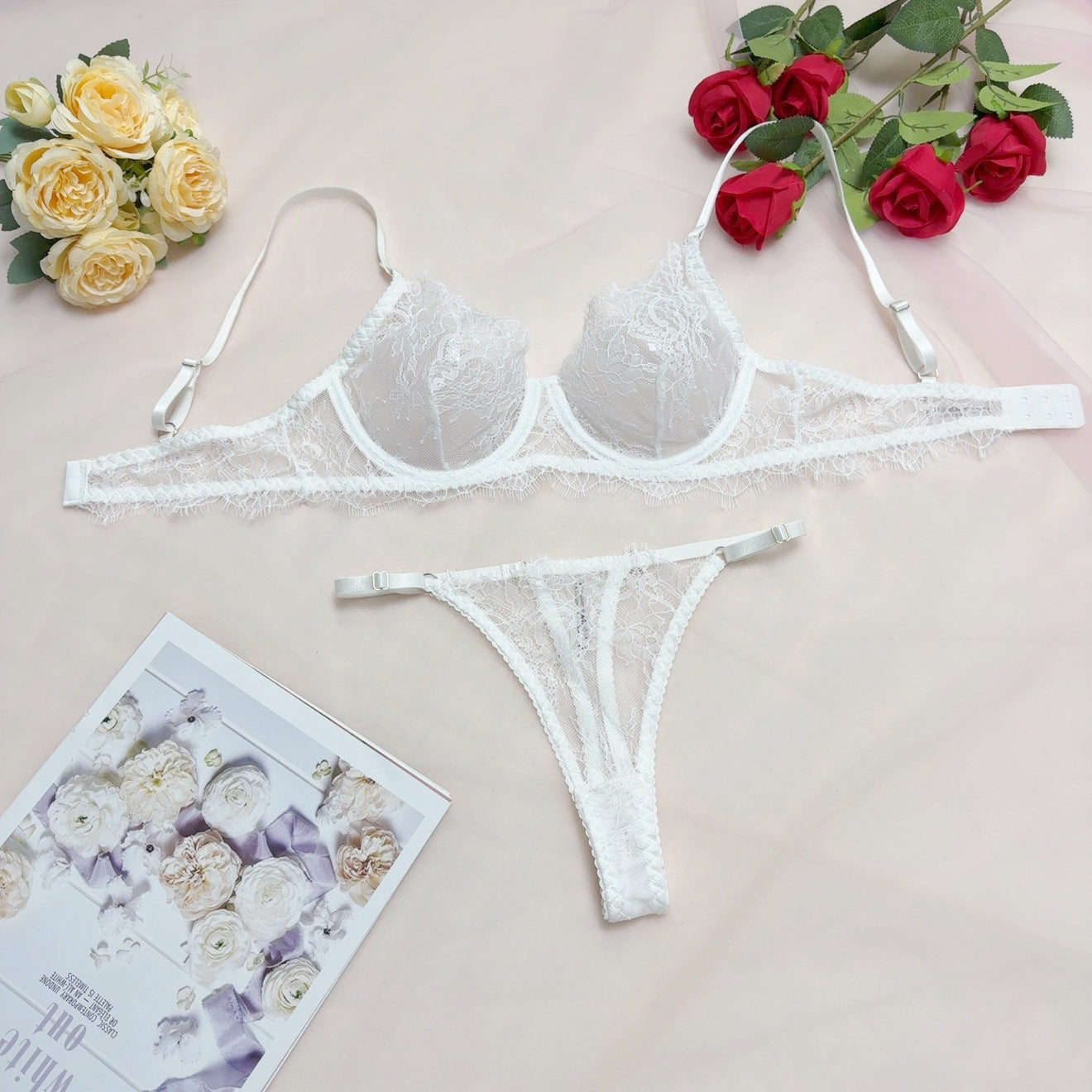 Lace underwear set