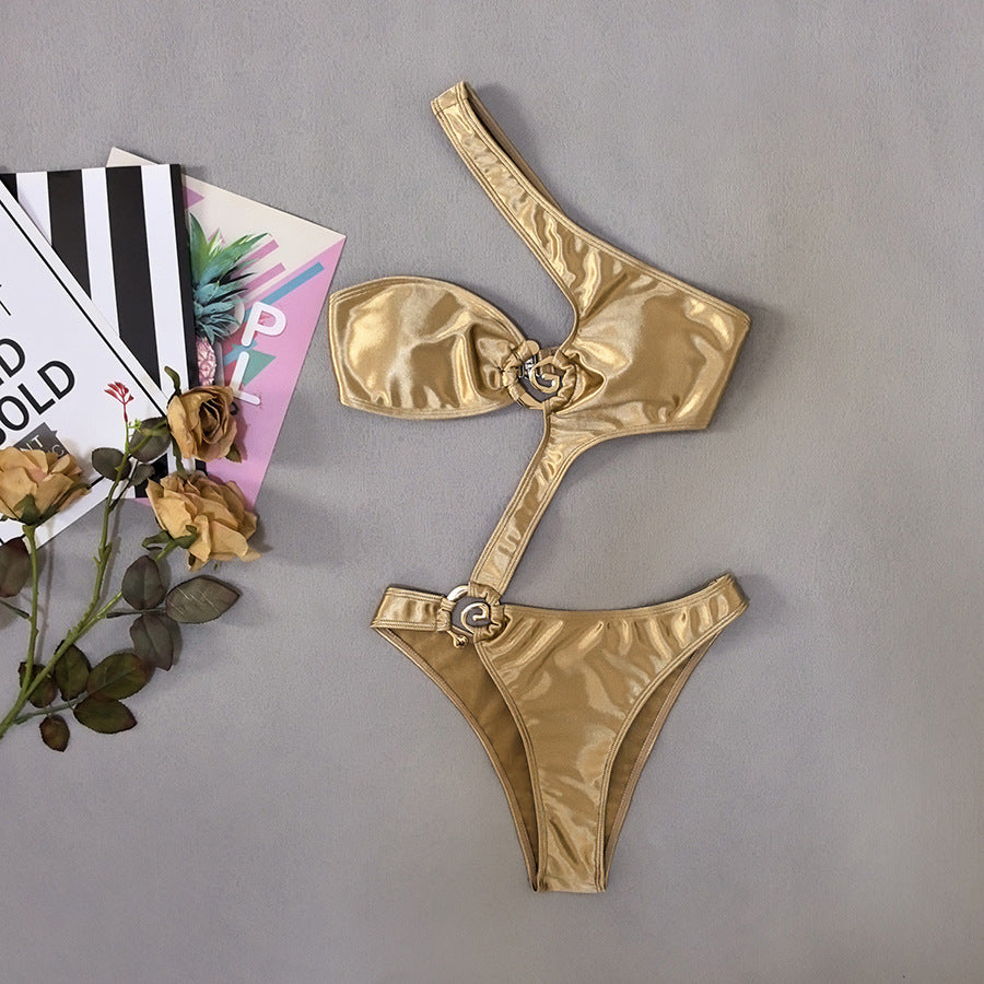 Popular one-piece swimsuit bikini